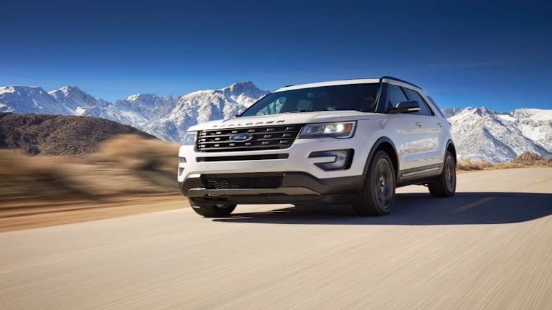 Ford Explorer engulfed in exhaust fume probe
